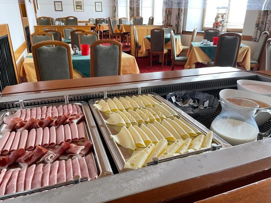 Hotel Tauernpasshoehe オーバータウエルン エクステリア 写真